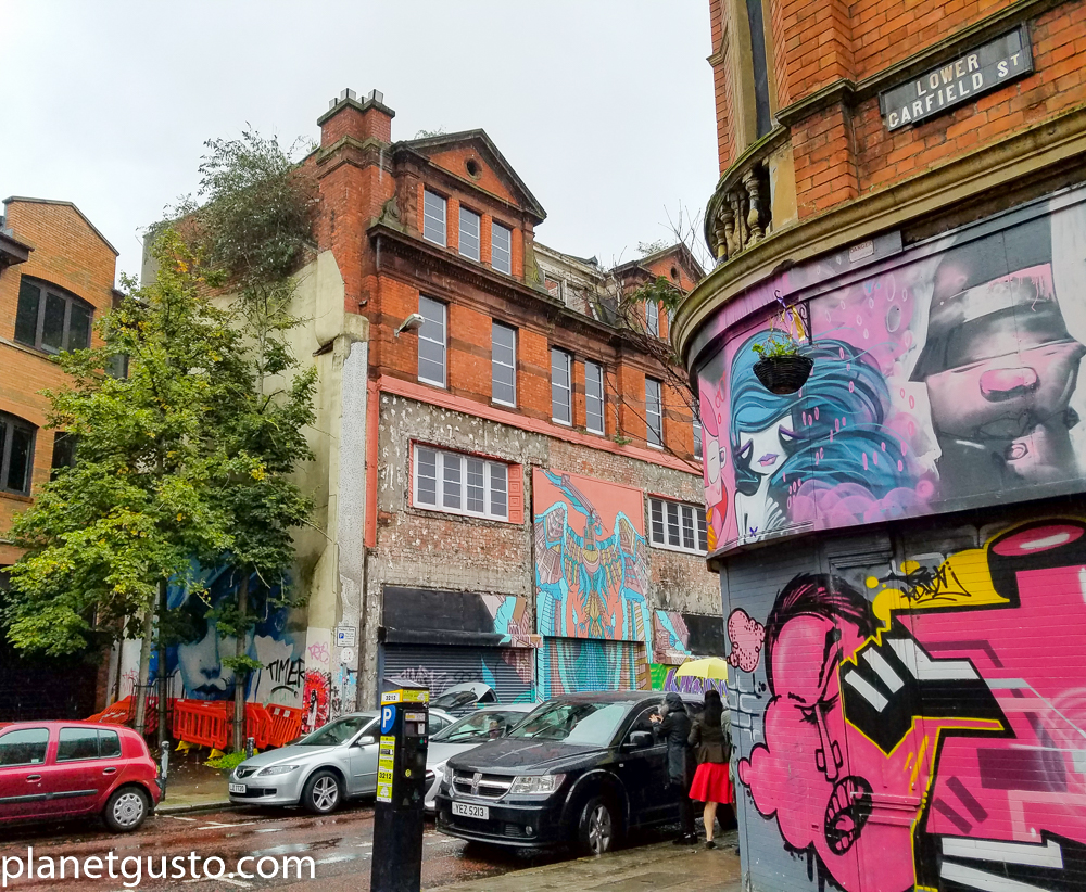 Belfast’s Cathedral Quarter Bursting in Street Art gusto